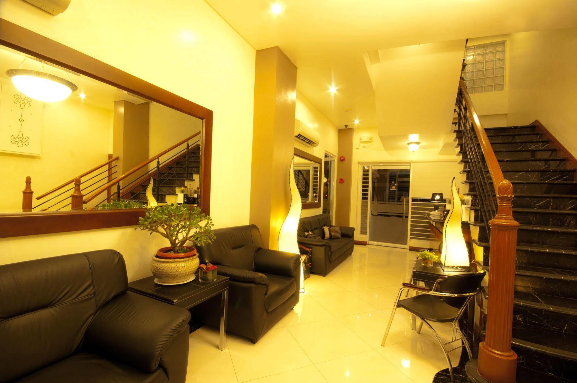 Avitel Hotel Makati City Eksteriør bilde