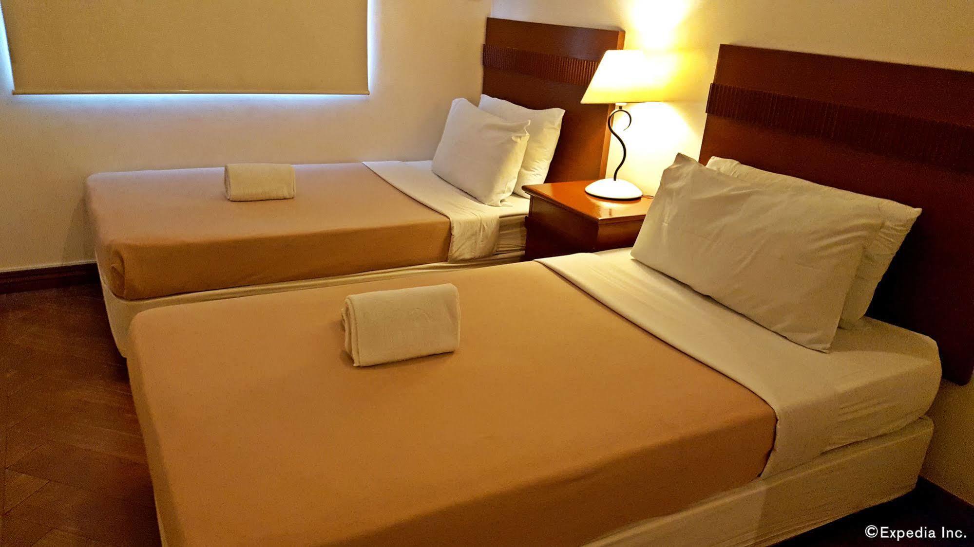 Avitel Hotel Makati City Eksteriør bilde