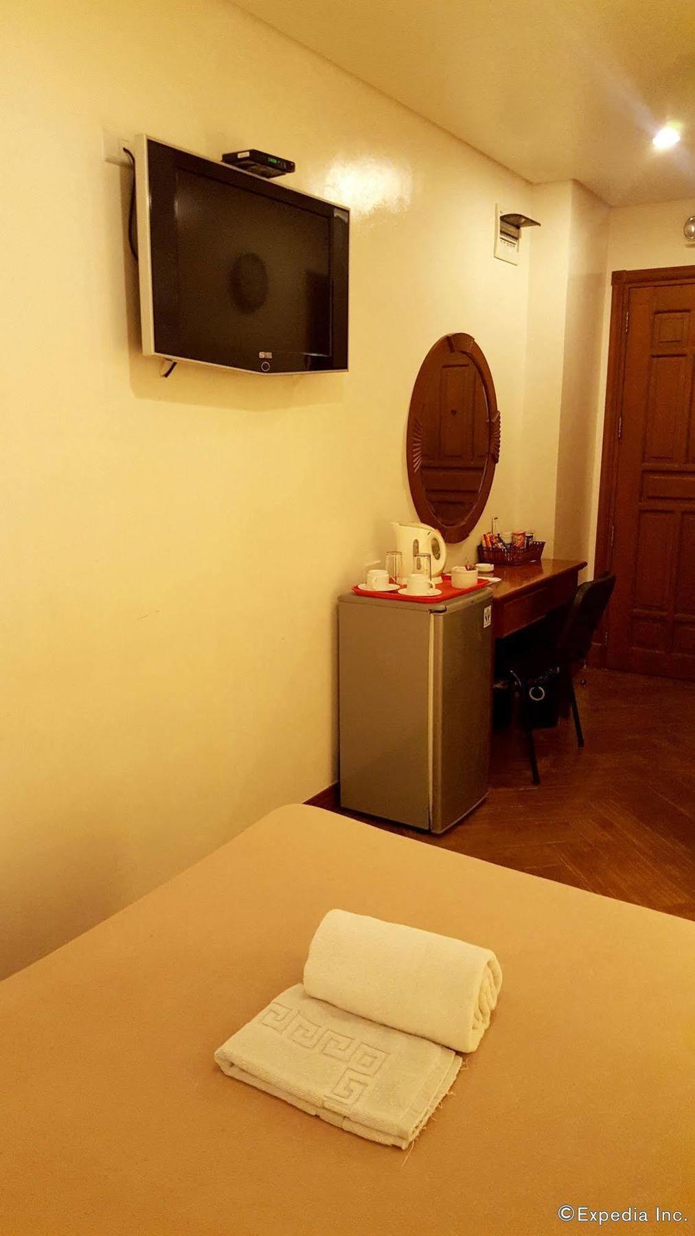 Avitel Hotel Makati City Eksteriør bilde