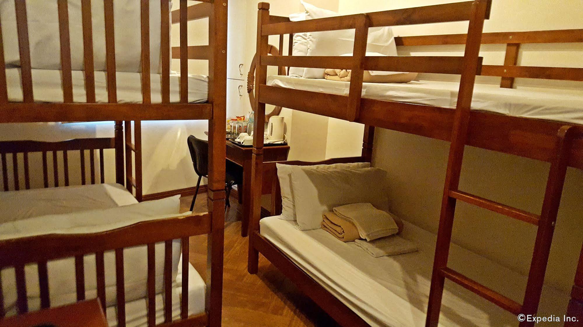 Avitel Hotel Makati City Eksteriør bilde